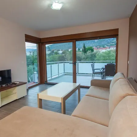 Apartment Buna Spring
