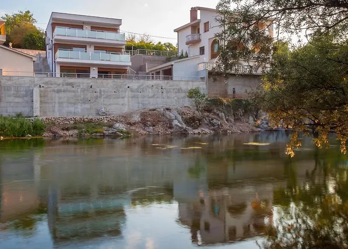 Buna Spring Apartman *